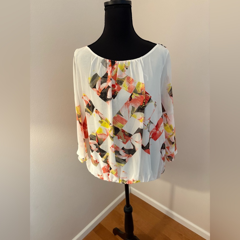 Vince Camuto Women's Top